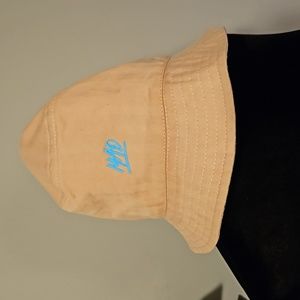 MADHATcher Core Bucket hat